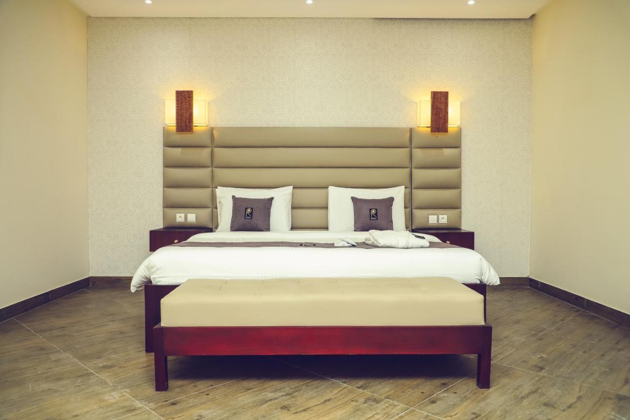 Hotel Regina The Pearl Aneho Экстерьер фото