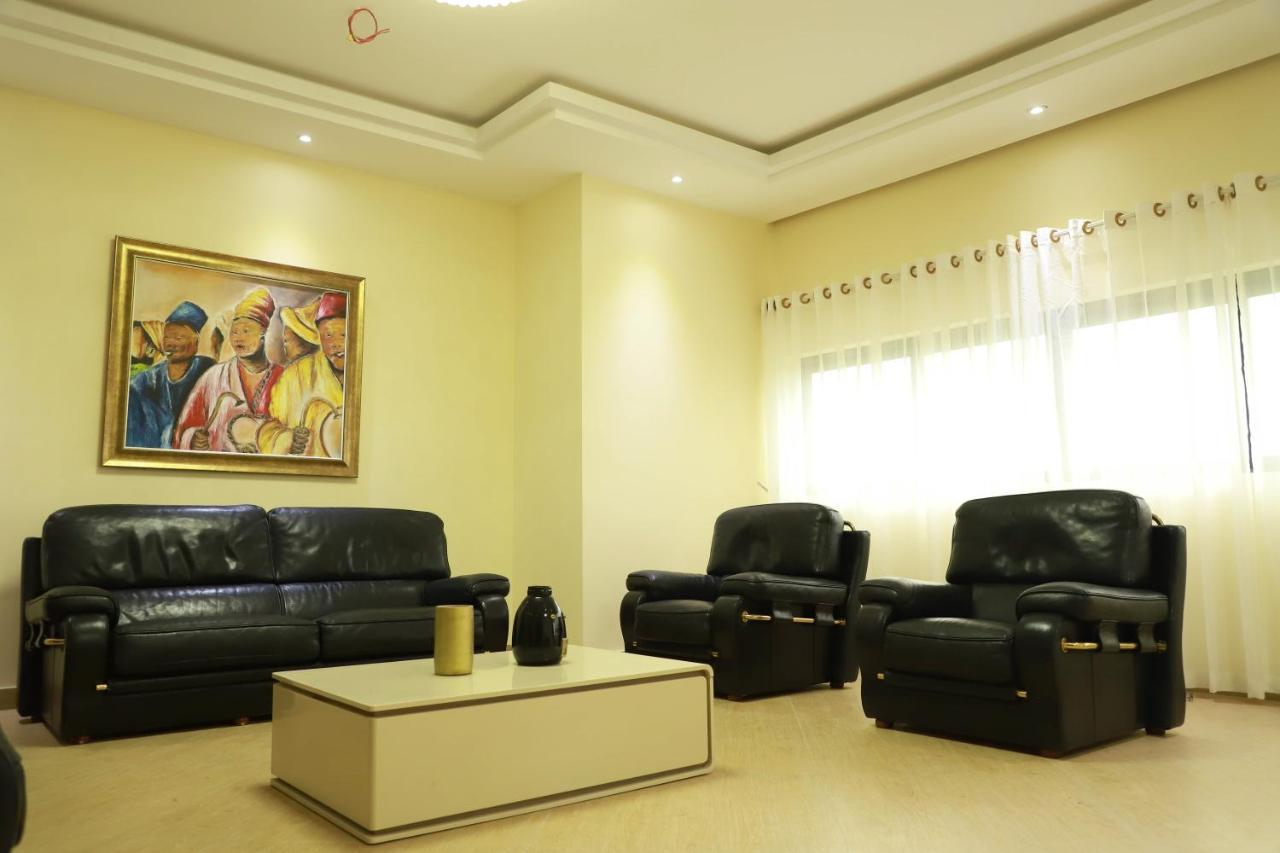 Hotel Regina The Pearl Aneho Экстерьер фото